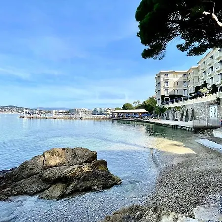 公寓 Magnifique 2p Vue Terrasse Parking 胡安莱潘